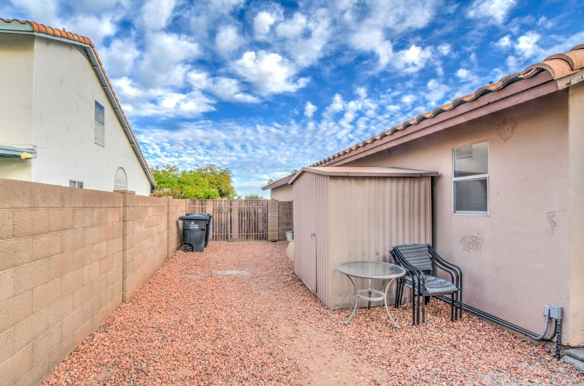 Villa Route 66 Oasis In Downtown Gilbert With Heated Pool & Mini Golf Extérieur photo