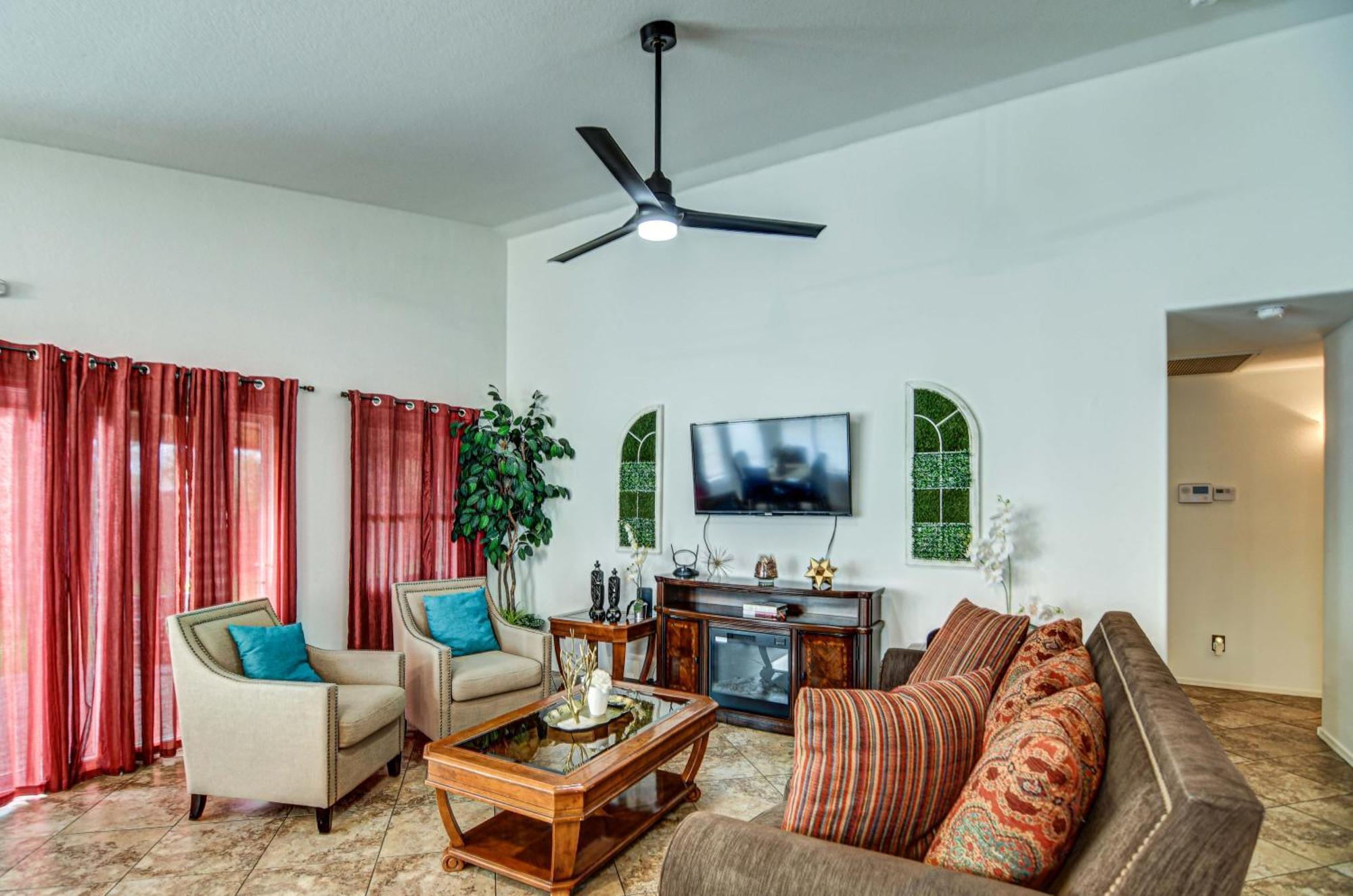 Villa Route 66 Oasis In Downtown Gilbert With Heated Pool & Mini Golf Extérieur photo
